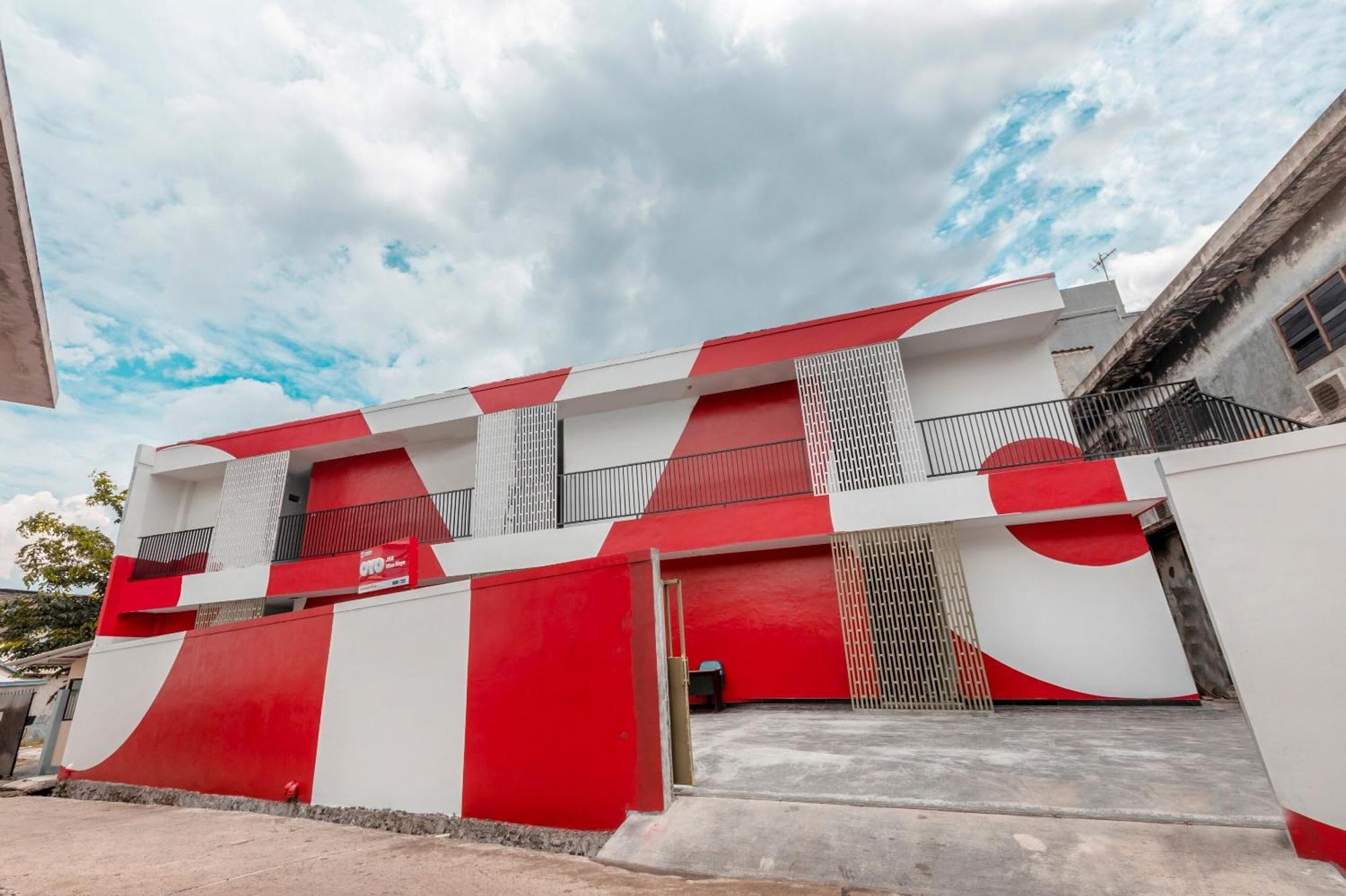 Super Oyo 2223 J&B Room Utan Kayu Jakarta Exterior foto